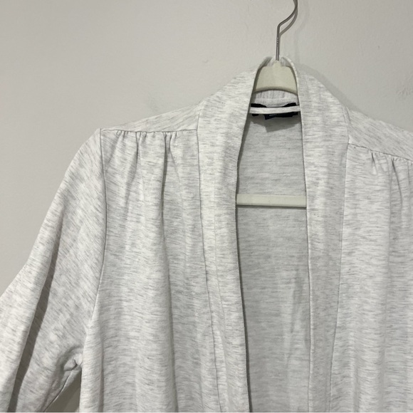 Hatch Nesting Gray Open Robe - Picture 8 of 11